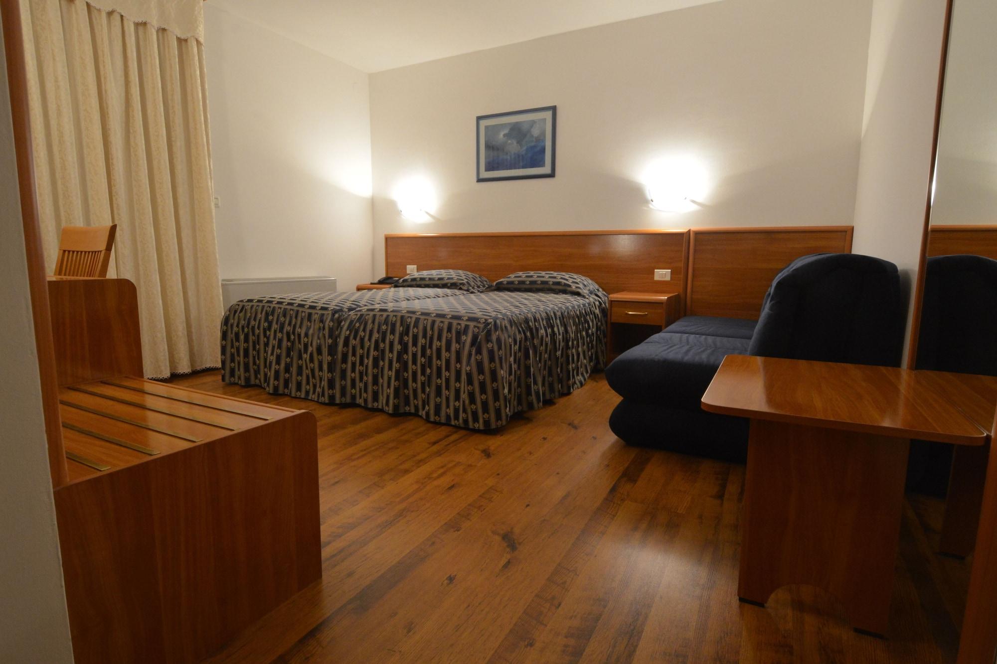 Hotel Villa Letan Fažana Kültér fotó