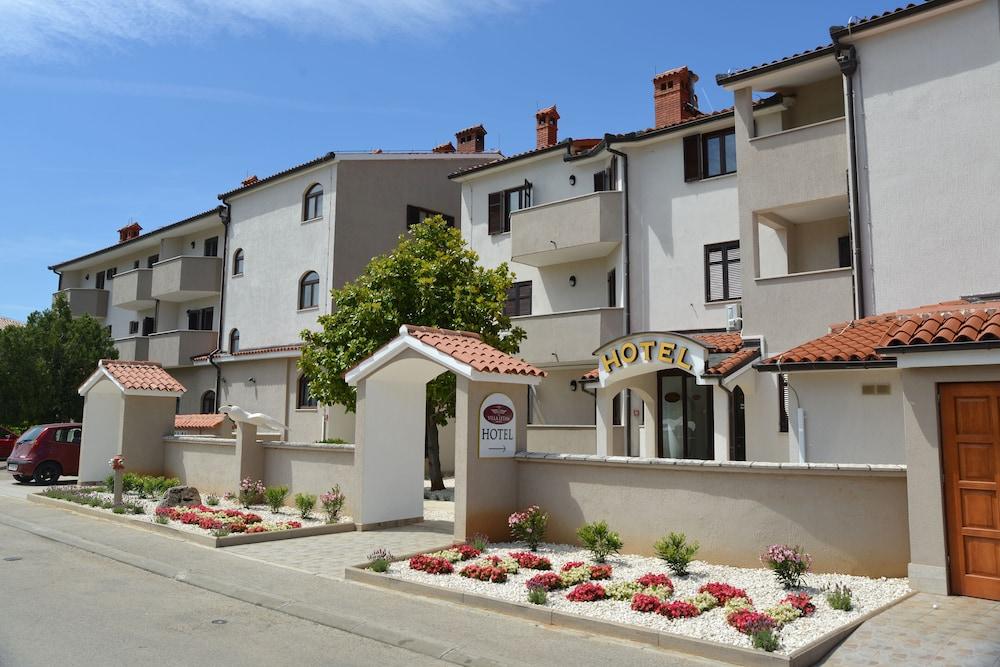 Hotel Villa Letan Fažana Kültér fotó